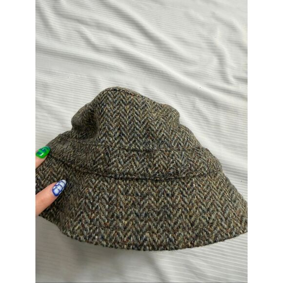Harris Tweed | Accessories | Harris Tweed Mens Gray Wool Cap  Harris Tweed X Christopher Dawes Wool Herringbone Bucket Hat Size Small
